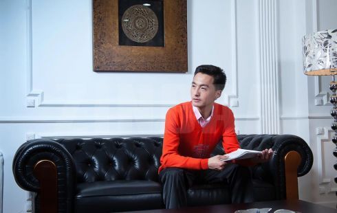 Б.Мөнхбаяр: Хайр бол орчлонг зовлонгоос салгаж чаддаг далд хүч юм